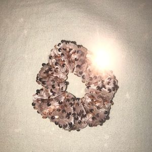 pink sparkle scrunchie